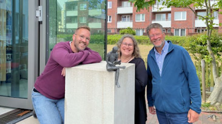 Bild zum neuen Kunstwerk vor der Inselbibliothek